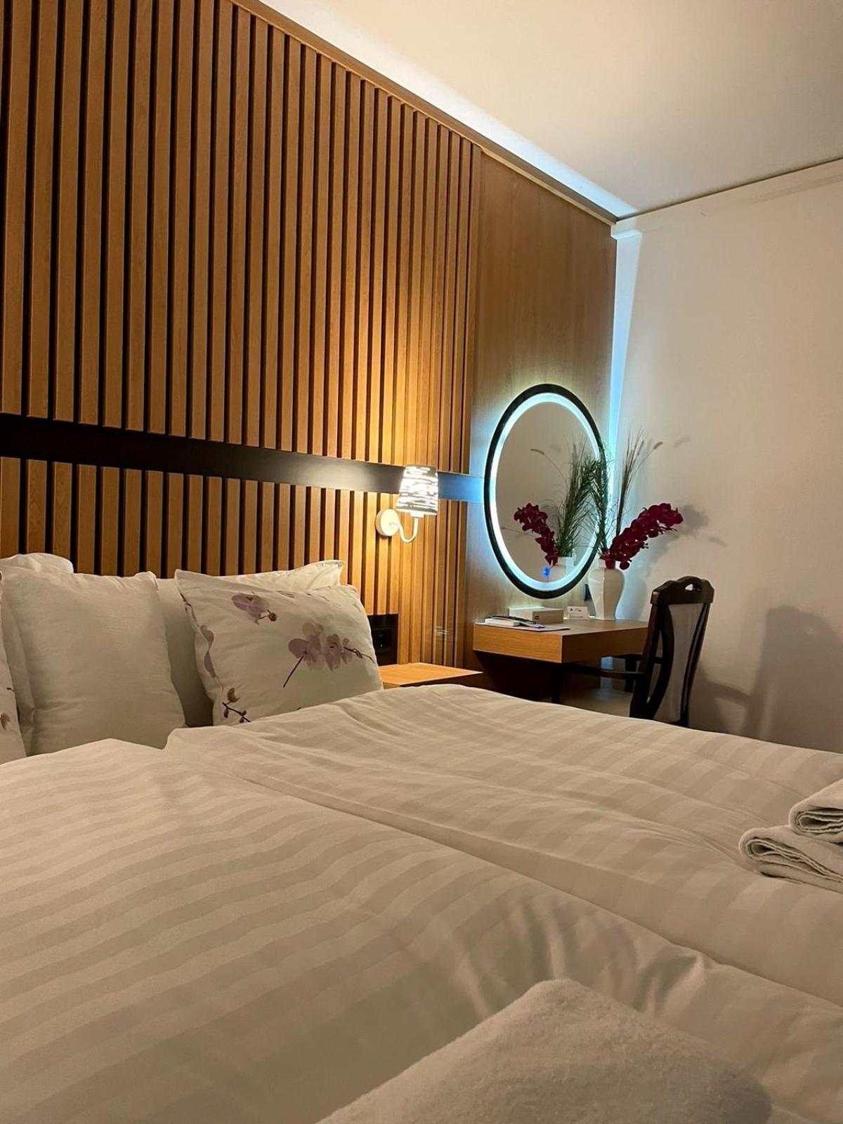 Swiss Plus Hotel Bihac Luaran gambar