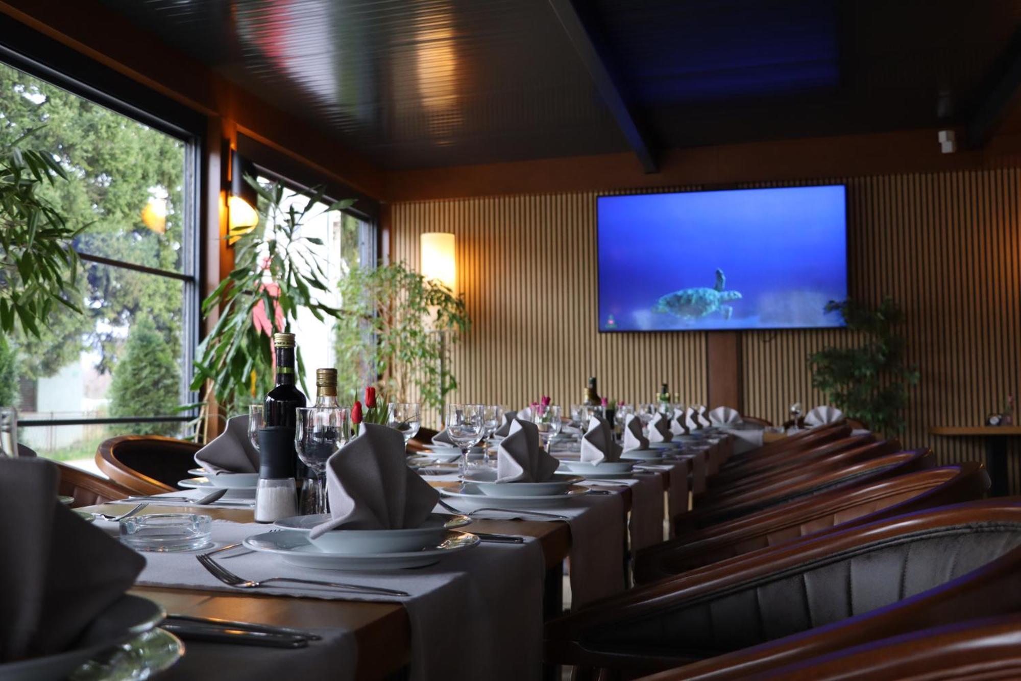Swiss Plus Hotel Bihac Luaran gambar