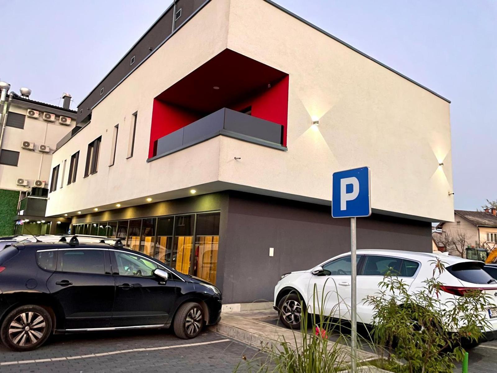 Swiss Plus Hotel Bihac Luaran gambar