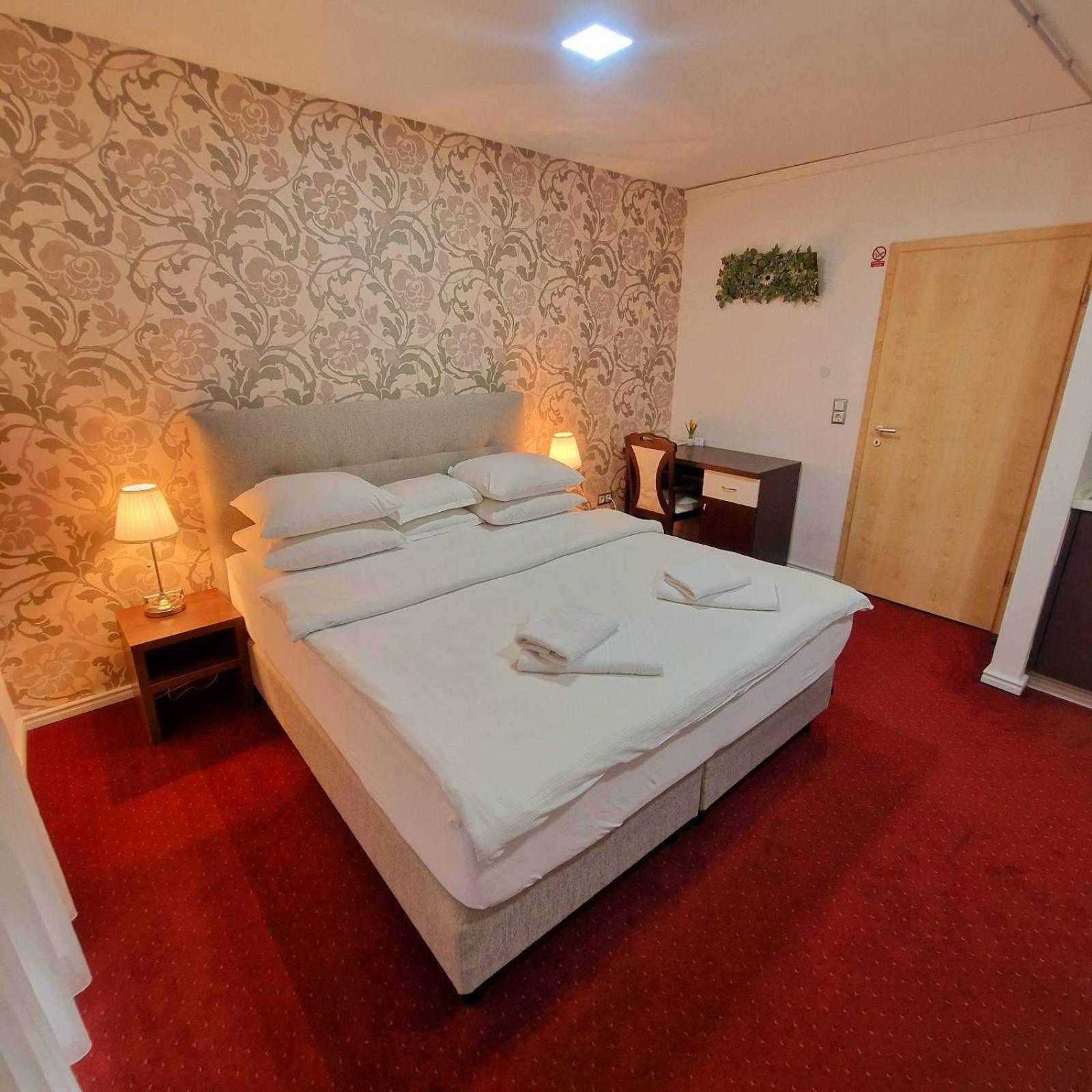 Swiss Plus Hotel Bihac Luaran gambar